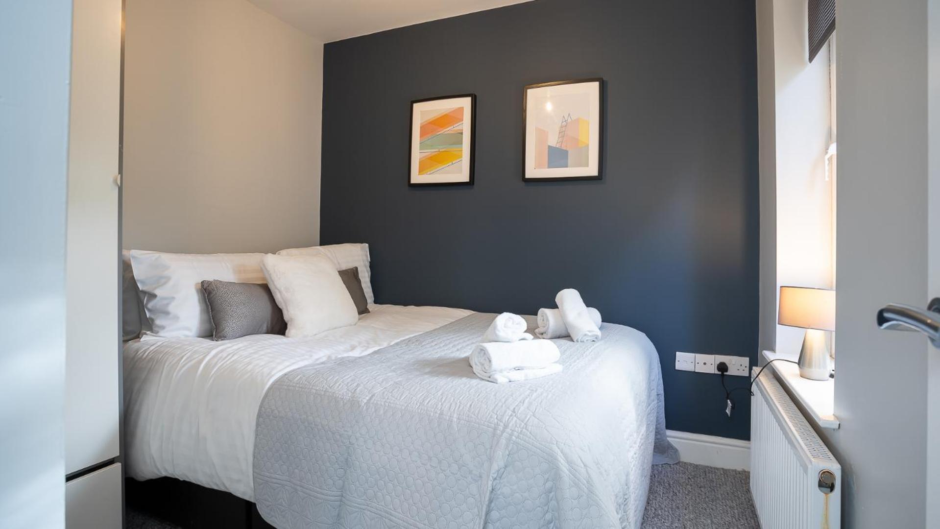 2 Bdr & 1 Bdr Apartments At Queens Uni By Belfast City Breaks Экстерьер фото